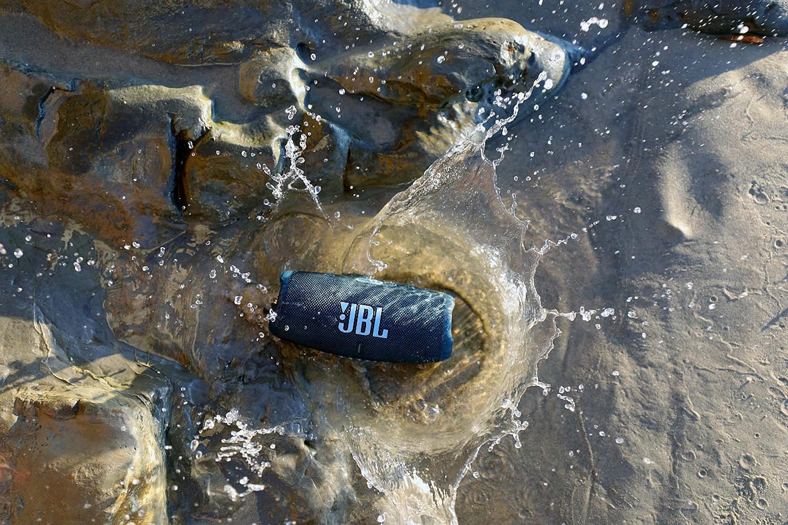 JBL Charge 5 Portable Bluetooth Speaker Blue