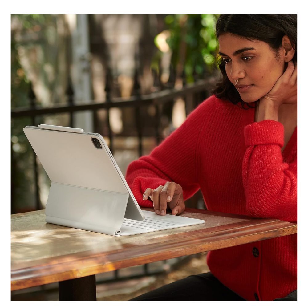 Apple - Magic Keyboard for iPad Air 13